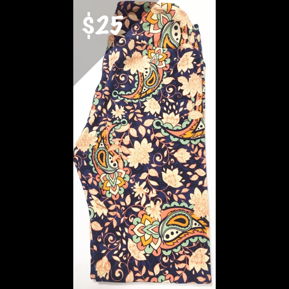 NWT LuLaRoe OS Leggings Paisley